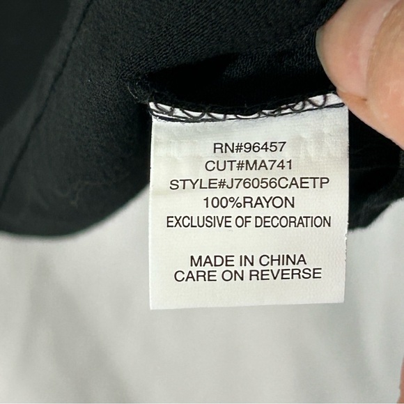 LUQ Black Embroidered Summer Sleeveless Camisole Blouse size XL (3) - Picture 6 of 6